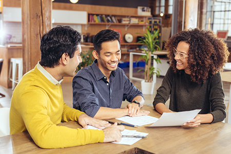 Relocation realtor in St. Louis helping a couple transition to a new city